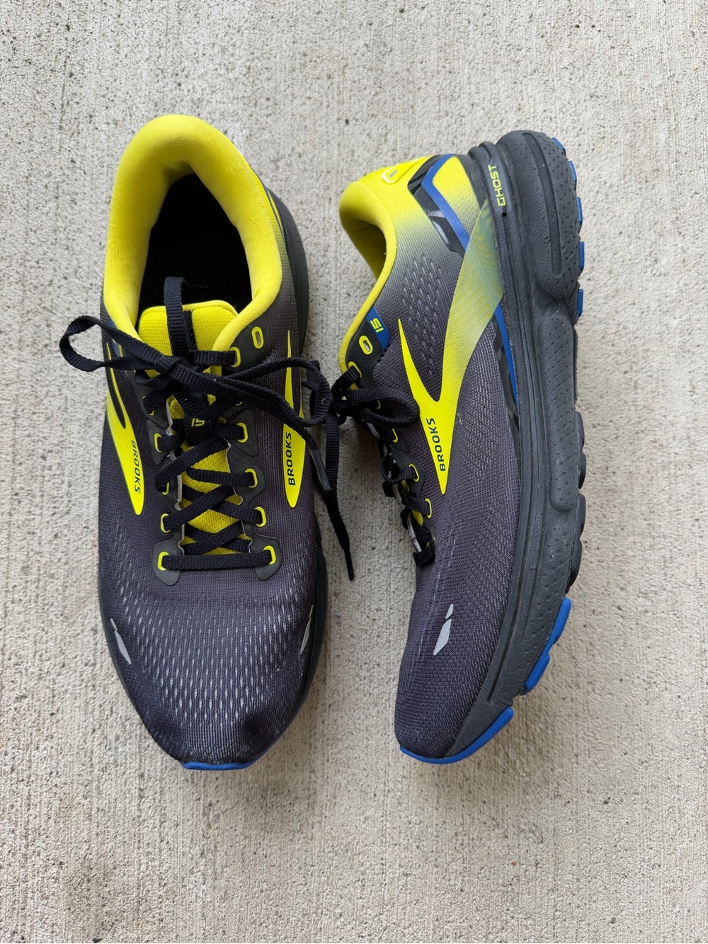 Brooks Adrenaline GTS 15 Width D Medium Men's Running Sport Shoes size 10.5